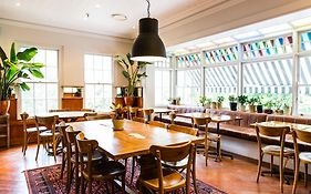 Bridgeview Hotel Willoughby